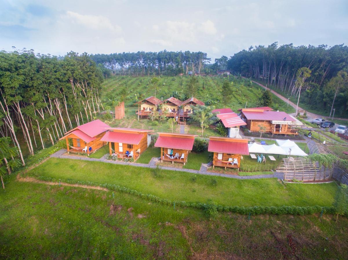 Hotel Bansuanphutarn à Ban Pha Saeng Lang Extérieur photo