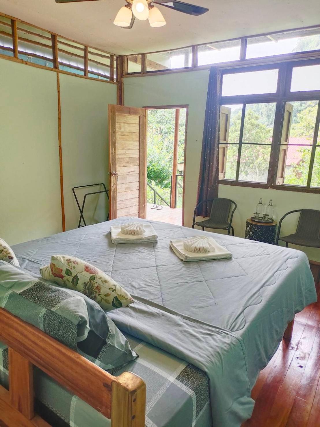 Hotel Bansuanphutarn à Ban Pha Saeng Lang Extérieur photo